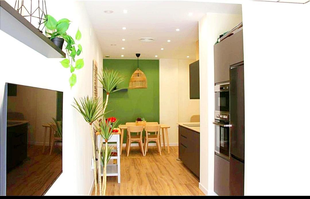 Nuevo Y Precioso Apartamento De 65M2 Valencia Exteriör bild
